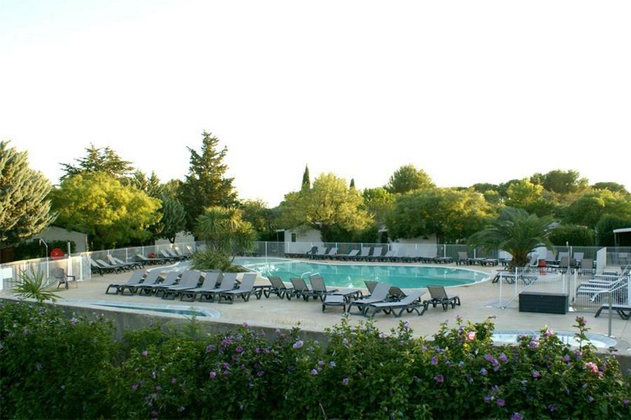 Camping Les Amandiers - Maeva Hotel Gallargues-le-Montueux Exterior foto